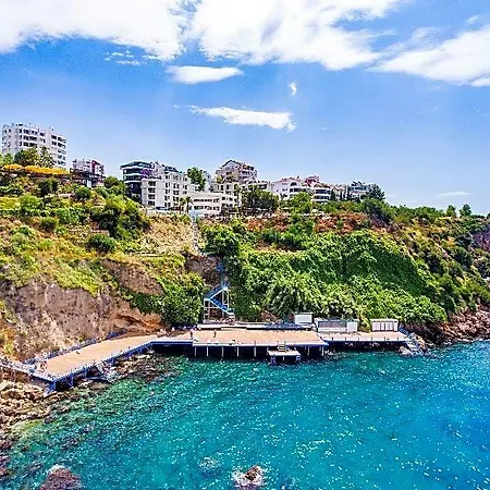 Orange Park Hotel 4*